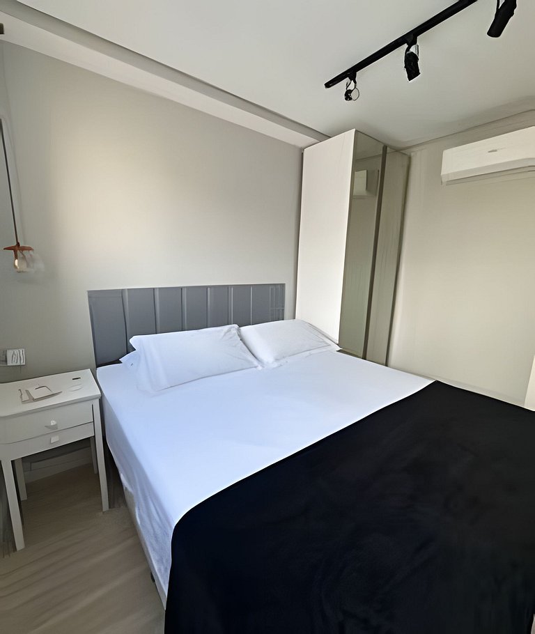 2 quartos com Ar em Moema 10 minutos de Congonhas